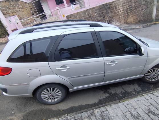 FIAT PALIO 1.4 MPI ATTRACTIVE WEEKEND 8V FLEX 4P MANUAL